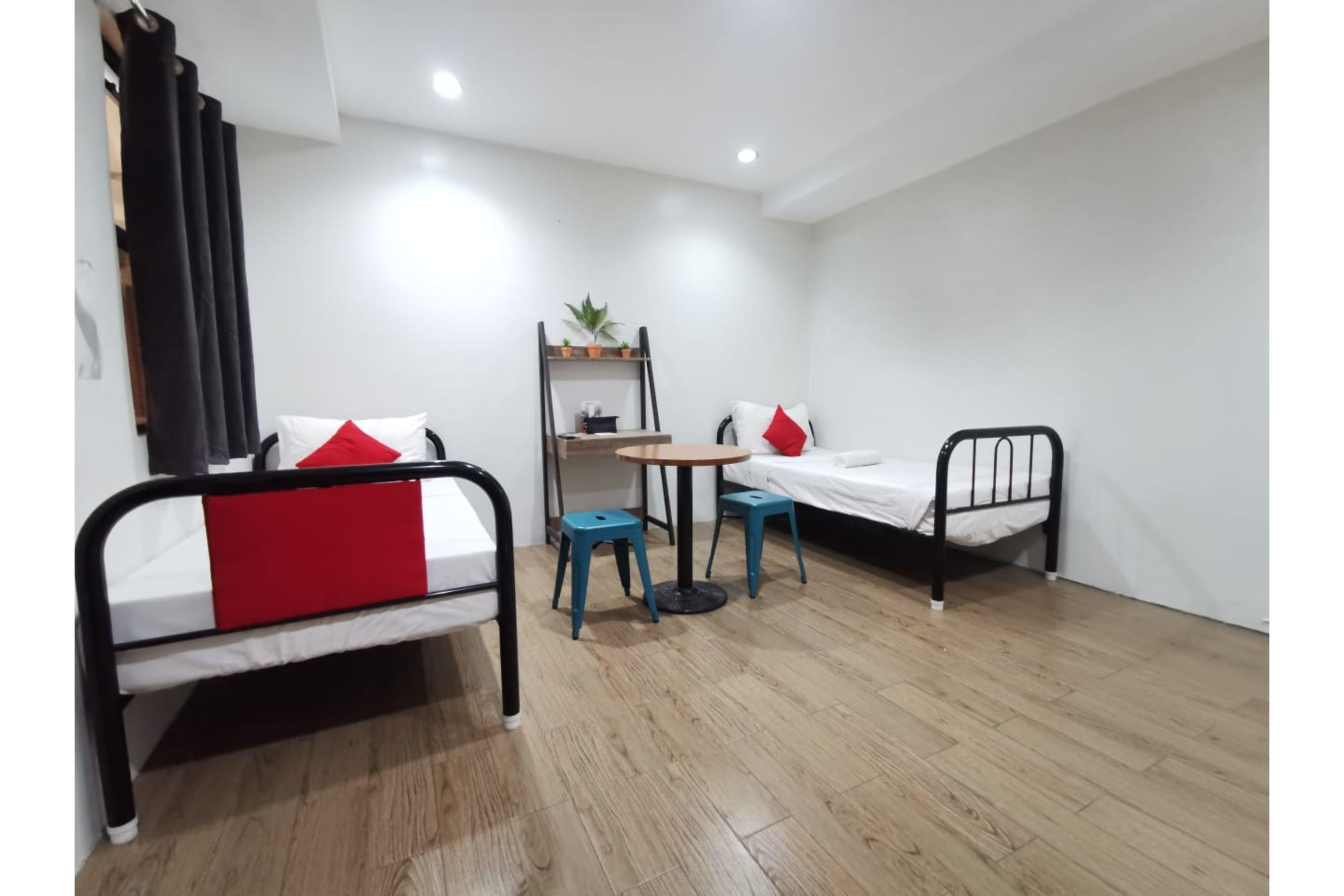 Oyo 443 Maria Cristina Arcade Suites Cebu Exteriör bild